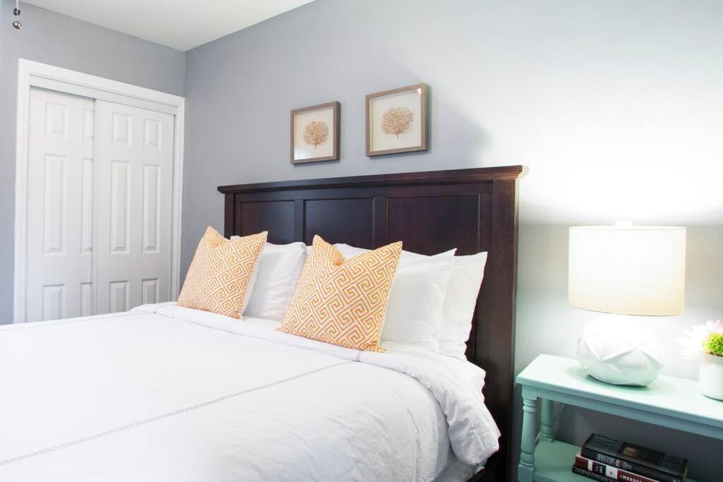 Apartment Located In Historic District Mins To Downtown, Beaches & Convention Center Long Beach Exterior foto